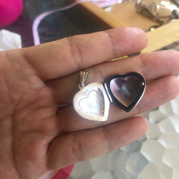 .925 heart locket - Picture 2 of 3